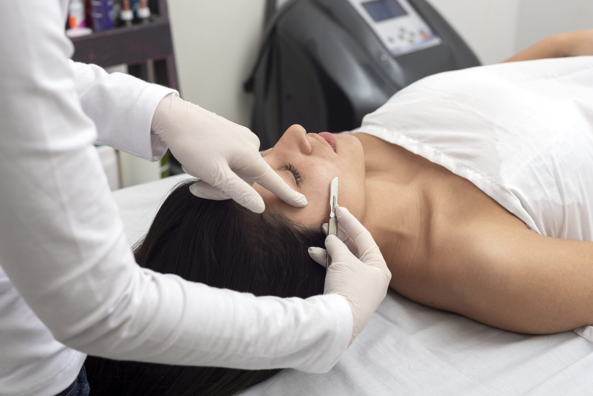 aesthetic treatment with dermapen and dermaplaning techniques with scalpel